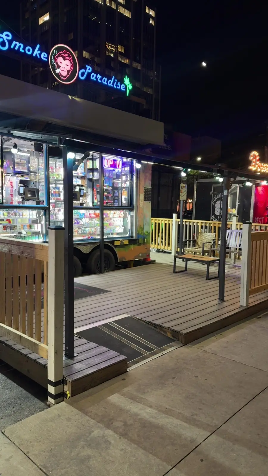 Image of Smoke Paradise - Vape and Hemp Dispensary