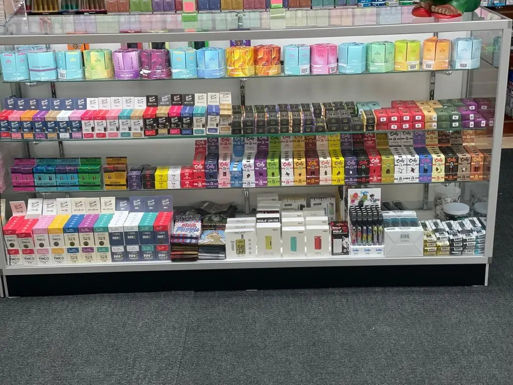 Image of Popular Smoke & Vape