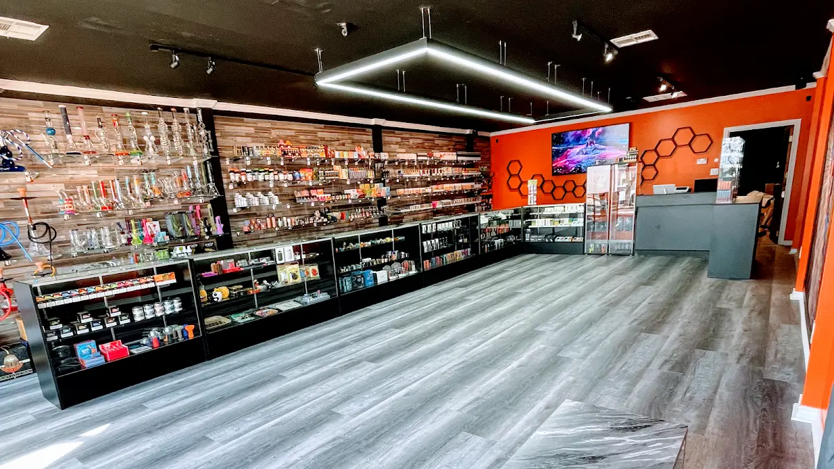 Image of Vape Cave Smoke & Stuff