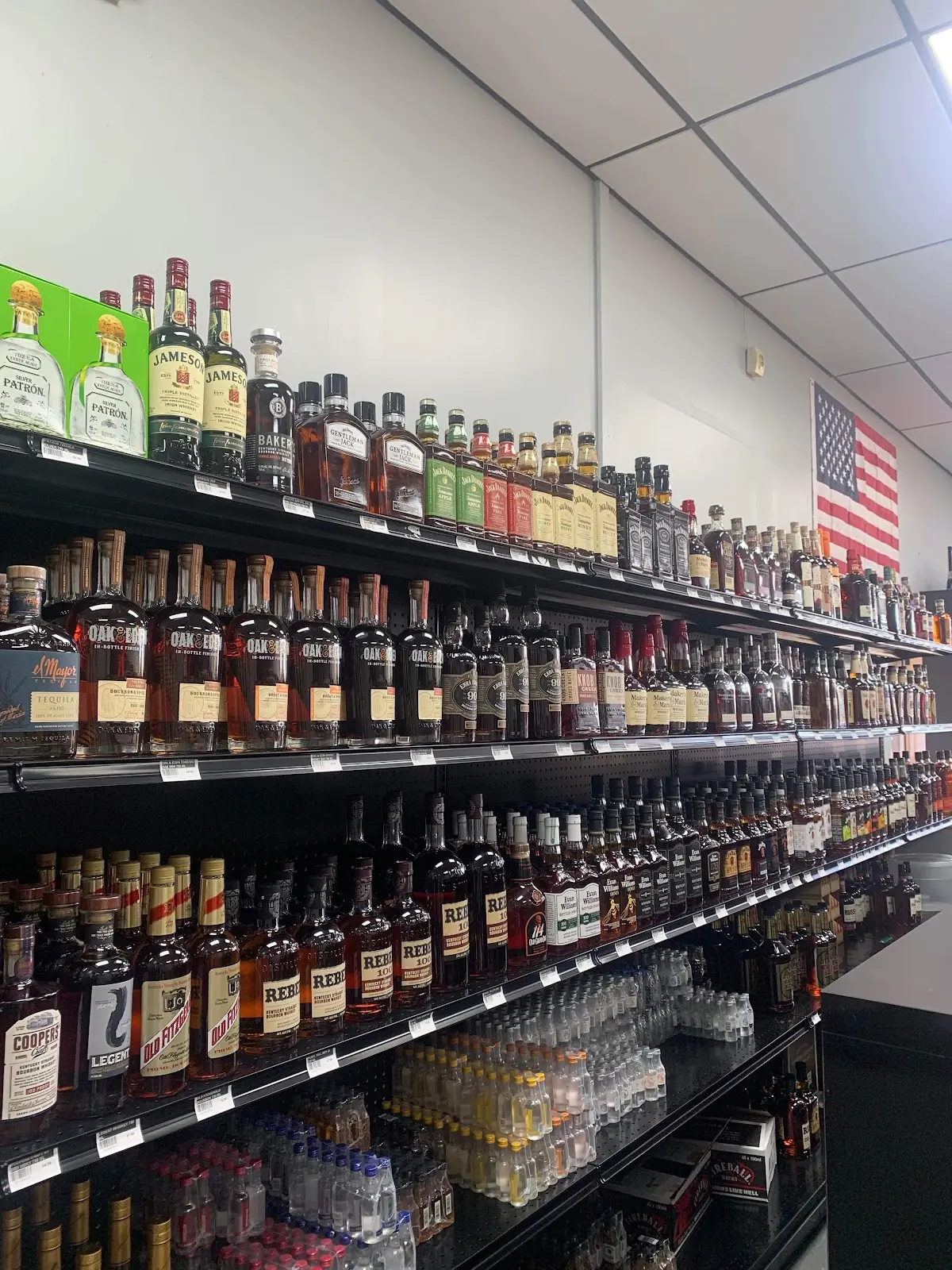 Image of PPR LIQUOR
