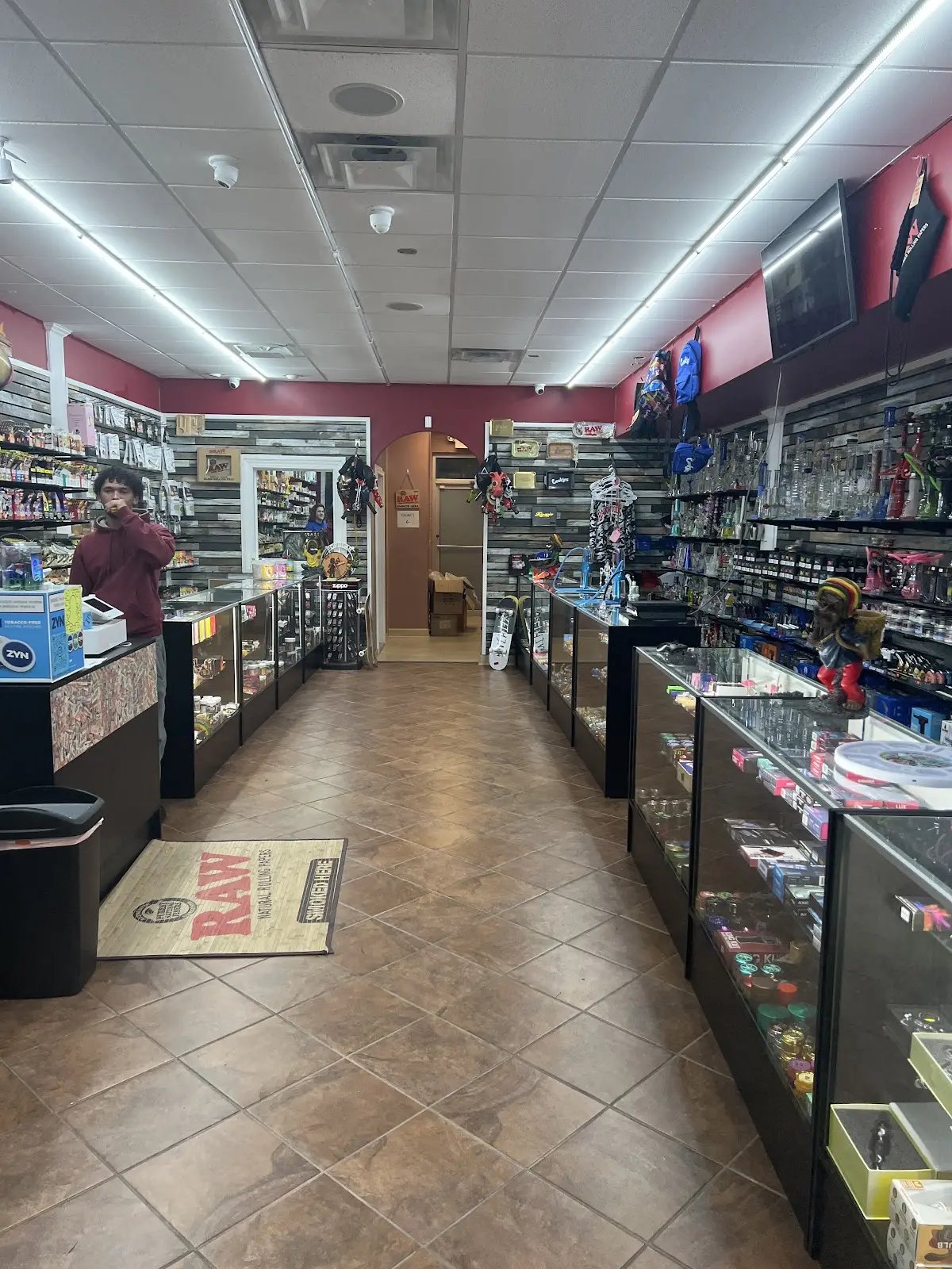 Image of Popular smoke & vape