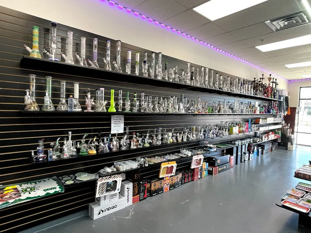 Image of Hard Rock Vapor - Smoke Shop