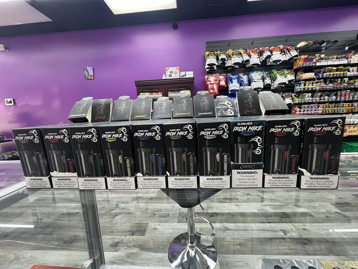 Image of Vapor World & Tobacco