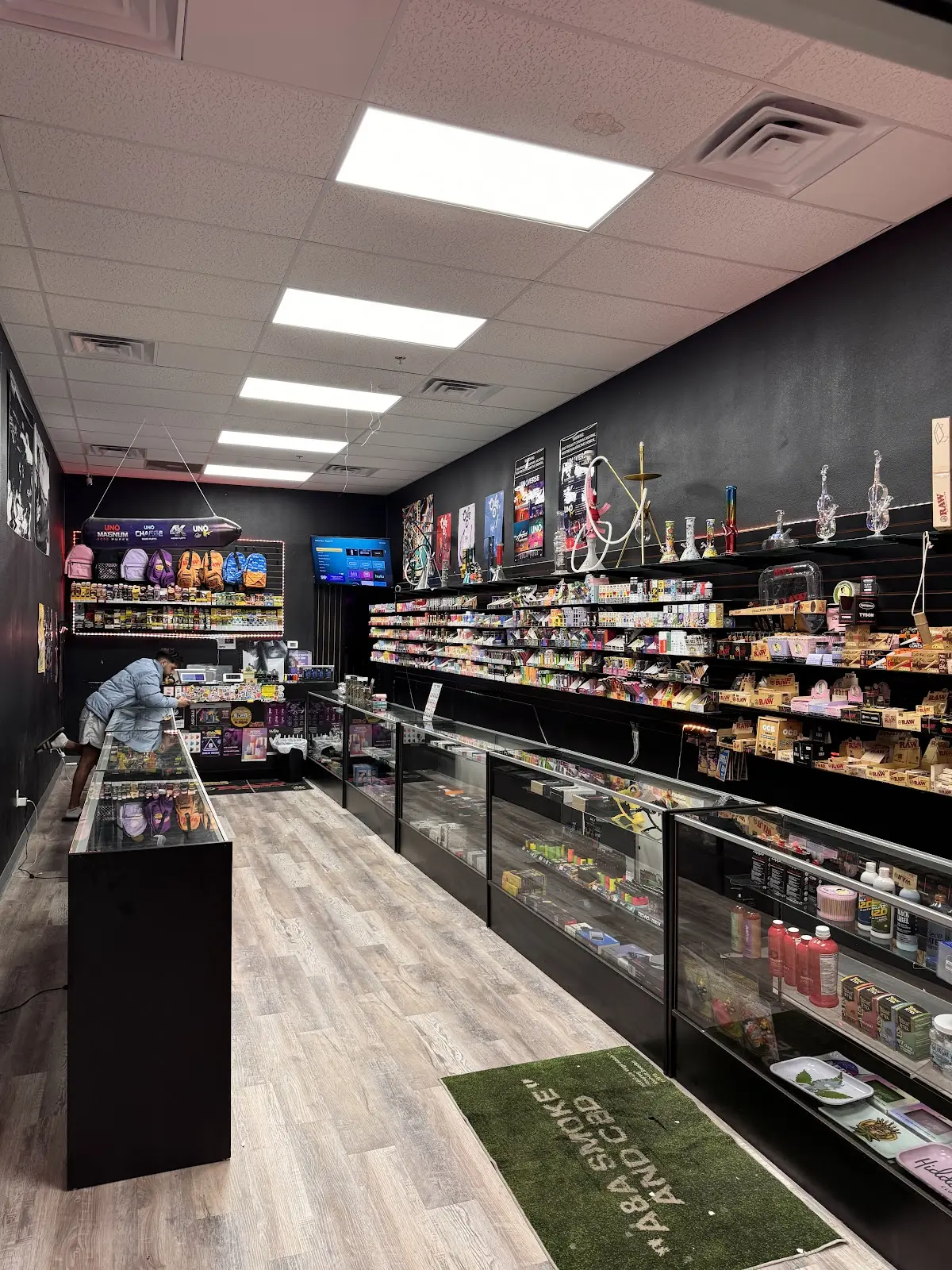 Image of A&A Smoke and CBD Dispensary 24/7 Smoke shop (KRATOM, Delta, THC A, CBD, Flower)