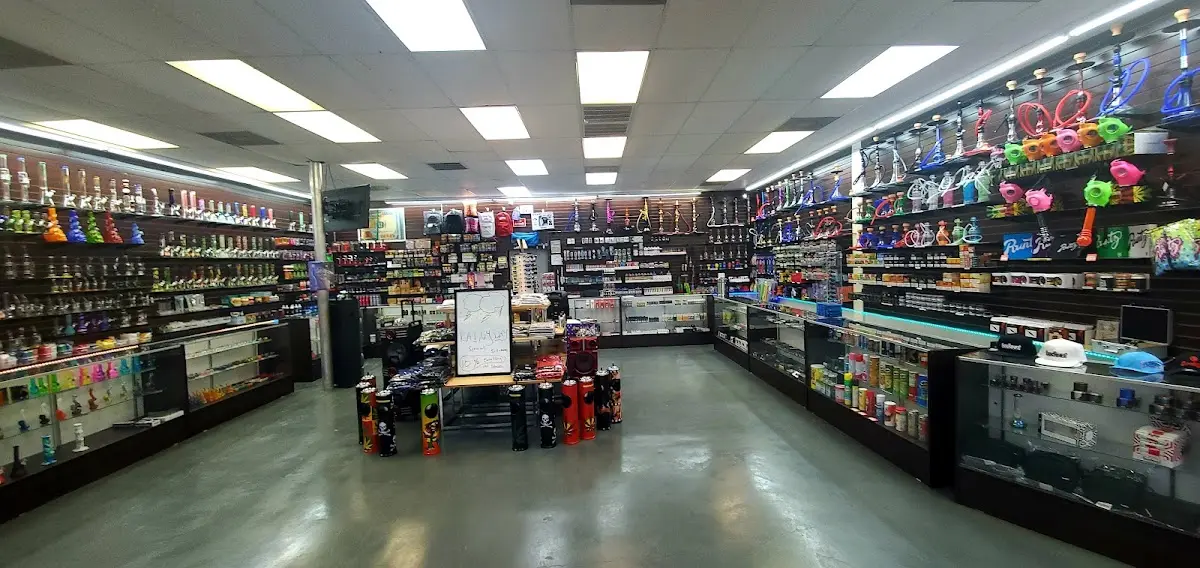Image of Infinity & Beyond Smoke Shop, Vape Store in Plano