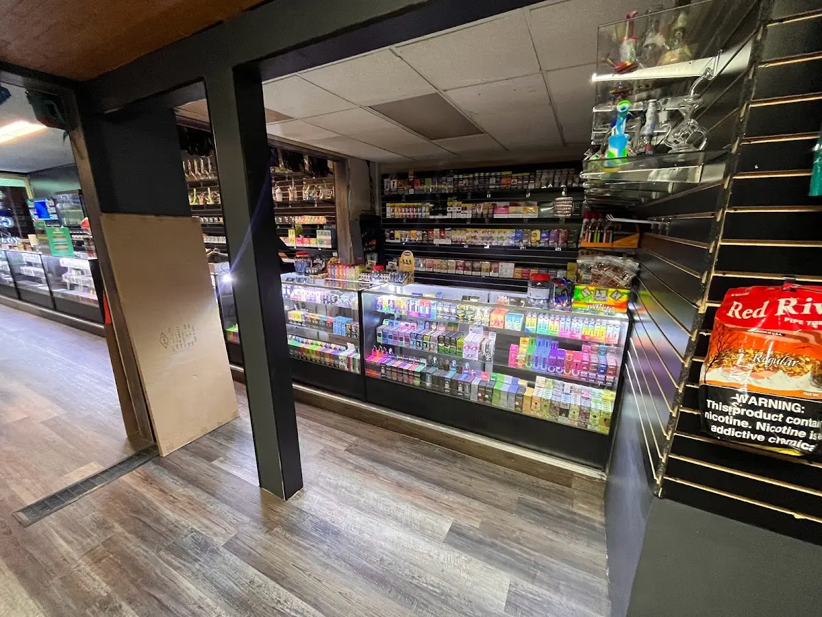 Image of VIP Smoke Shop - Richmond