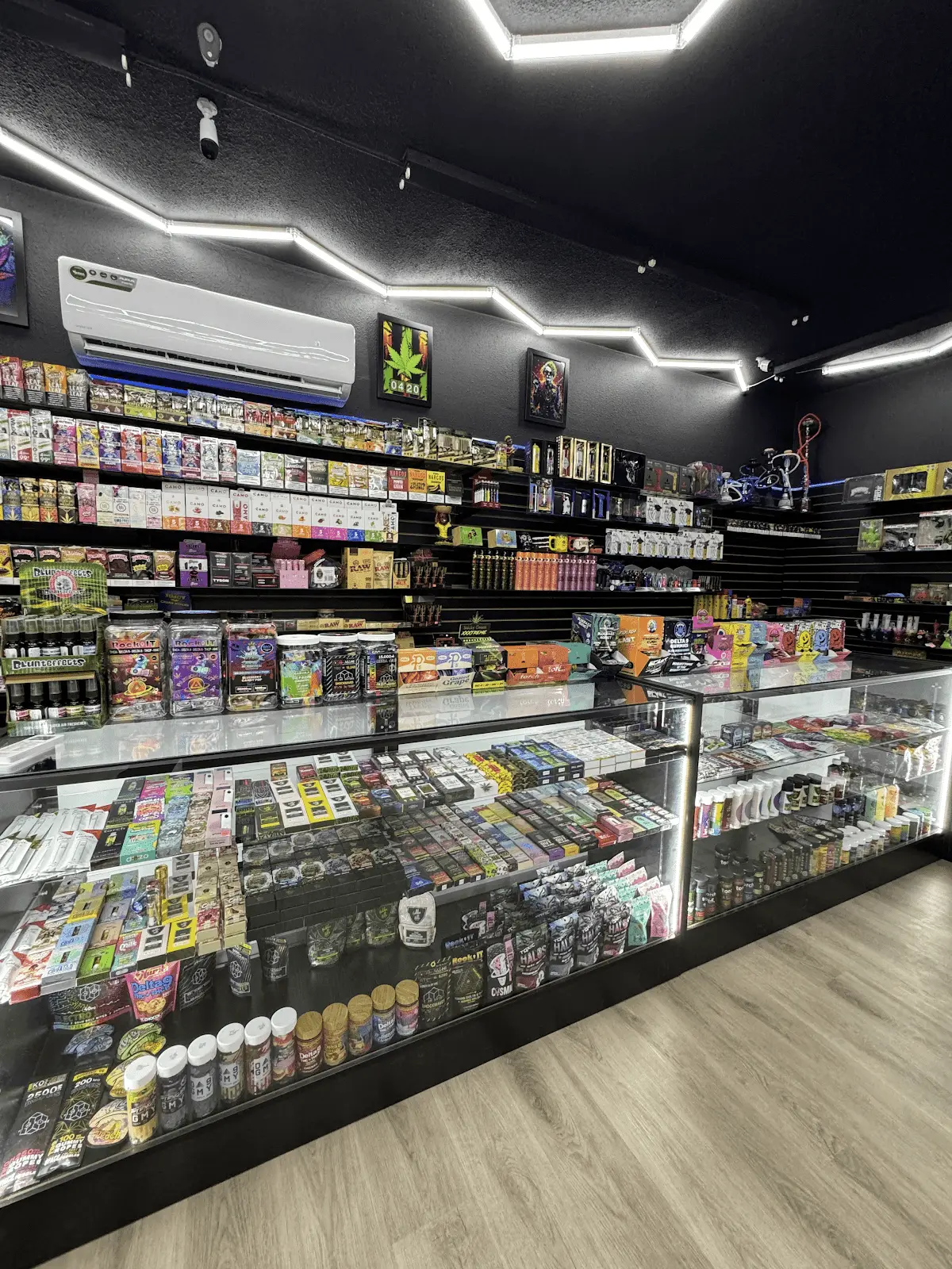Image of OnlyClouds Smoke Shop